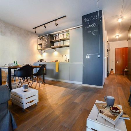 Tamka Chopin Apartment وارسو المظهر الخارجي الصورة